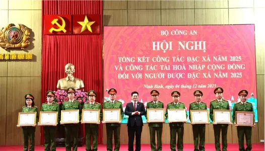 NINH BÌNH: Hội nghị trực tuyến tổng kết công tác đặc xá và công tác tái hòa nhập cộng đồng đối với người được đặc xá năm 2025