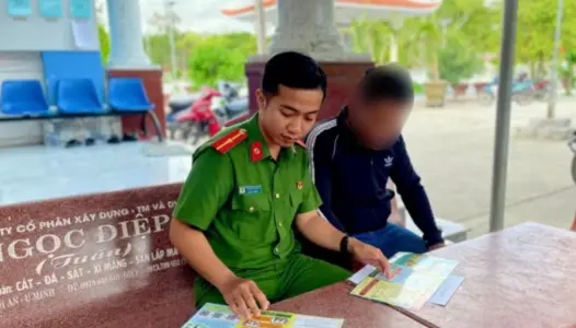 CÀ MAU: Công an xã Khánh Bình đẩy mạnh tuyên truyền, hỗ trợ công dân tái hòa nhập cộng cộng đồng
