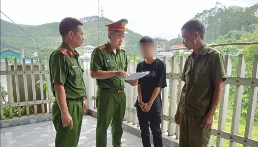 PHÚ THỌ: Công an xã Bằng Luân hỗ trợ người chấp hành xong án phạt tù tái hòa nhập cộng đồng