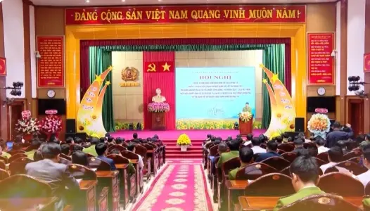 NINH BÌNH: “Viết tiếp ước mơ - Kiến tạo cuộc sống”