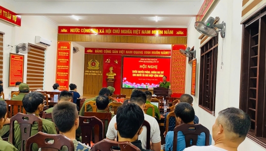 NGHỆ AN: Công an phường Cửa Lò ra mắt mô hình "Hỗ trợ nhóm cho người tái hòa nhập cộng đồng"