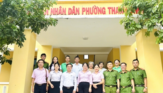 HUẾ: Đoàn công tác liên ngành Bộ Công an và Ngân hàng Chính sách xã hội Việt Nam kiểm tra thực hiện tín dụng đối với người chấp hành xong án phạt tù tại phường Thanh Thủy