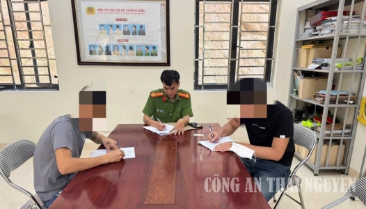 THÁI NGUYÊN: Công an xã Côn Minh tuyên truyền pháp luật, hỗ trợ người được đặc xá tái hòa nhập cộng đồng
